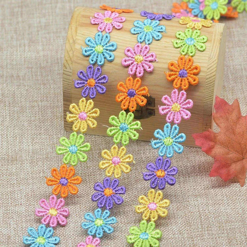 Embroidery Daisy Flower - 15 yardas coloridas Margarita flor bordado