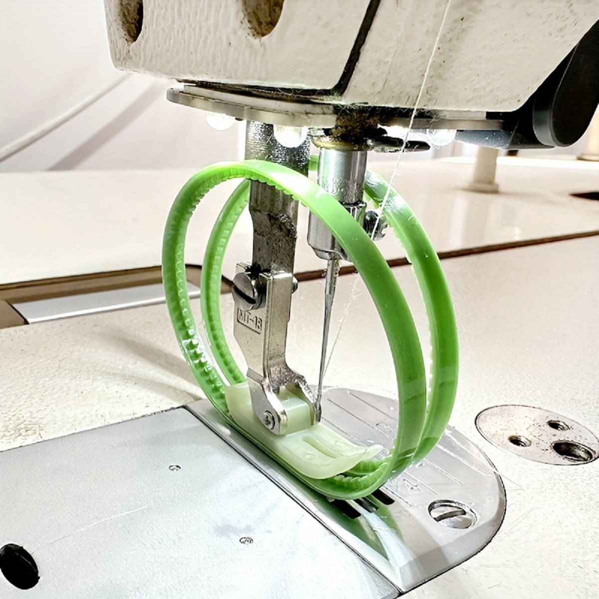 Prensatelas de tanque de doble - Embroidery Removal reseña y precio